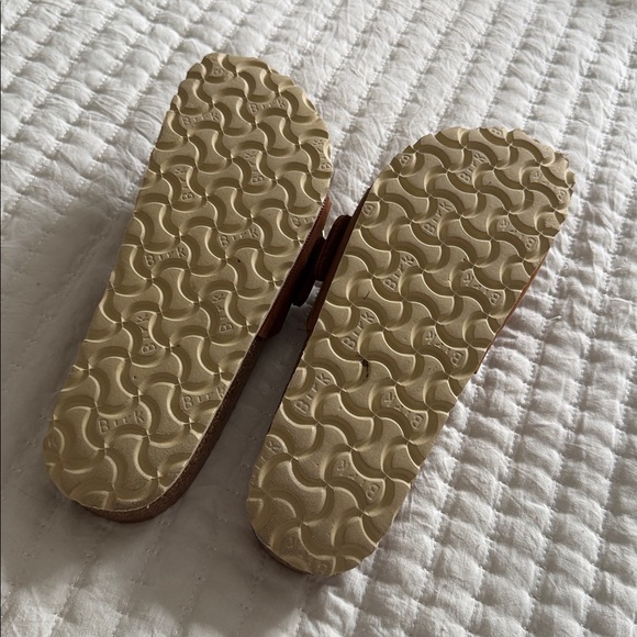 Birkenstock Madrid Big Buckle Brown and Gold - Picture 3 of 4